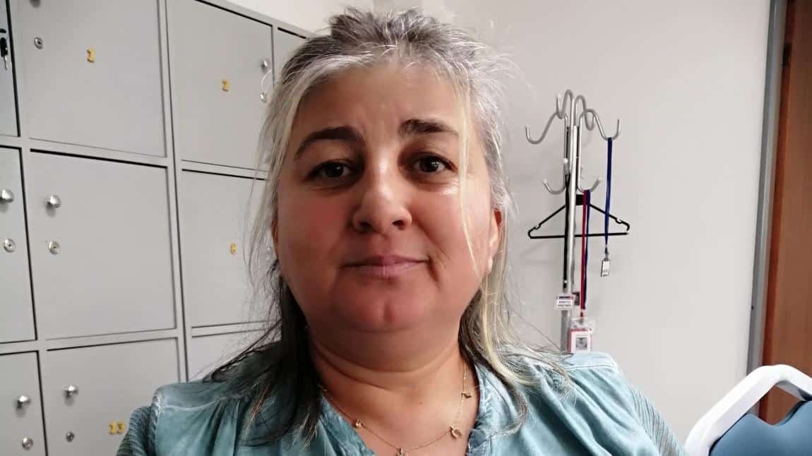 Elif UYDURAN - İngilizce ögretmeni 